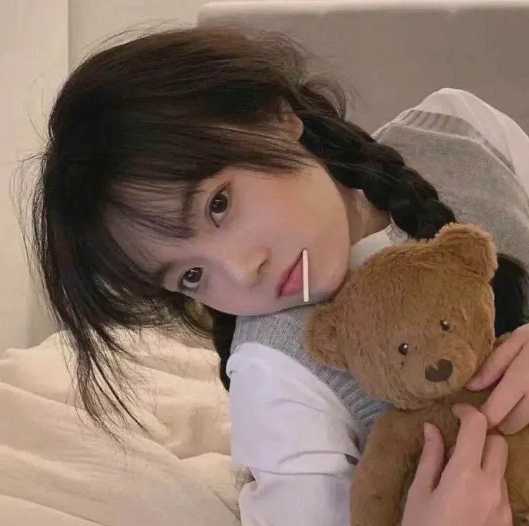 女猫